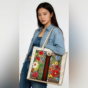 30-26 Preloved Gucci Ophidia Floral GG Supreme Canvas Large Vertical Tote